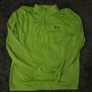 NWOT. Under Armour long sleeved quarter zip tee